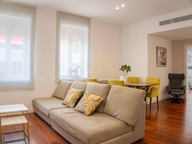 Piso de alto standing de 108 m2 en venta en Alicante, España