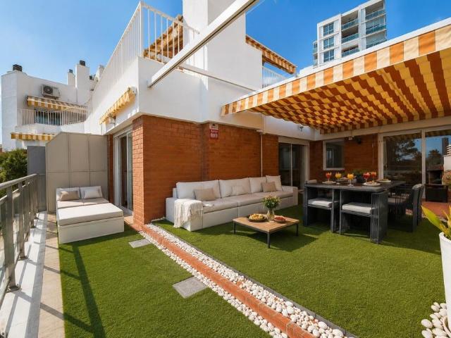 Atico de lujo de 108 m2 en venta Salou, España