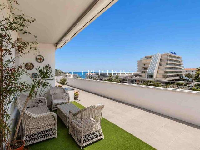 Piso de alto standing de 108 m2 en venta en Sitges, Cataluña