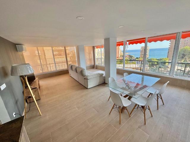 Piso de alto standing de 100 m2 en alquiler en Alicante, Comunidad Valenciana