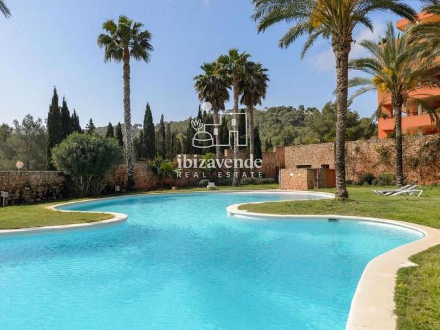 Piso de alto standing de 100 m2 en venta en Santa Eulalia del Río, España