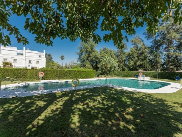 Piso de alto standing de 101 m2 en venta en Benahavís, España