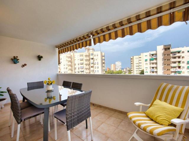 Piso de alto standing de 102 m2 en venta en Alicante, España