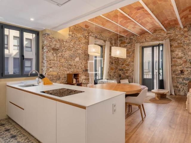 Piso de alto standing de 102 m2 en venta en Girona, Cataluña
