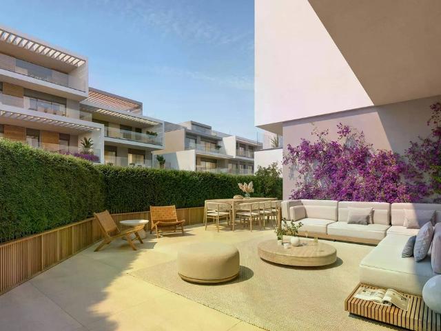 Piso de alto standing de 103 m2 en venta en Marbella, Andalucía