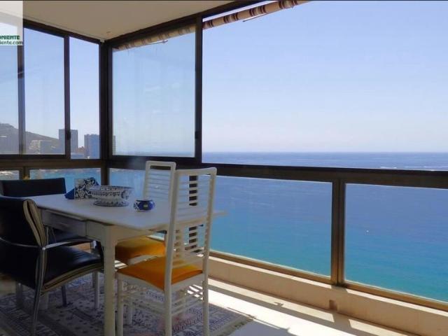 Piso de alto standing de 114 m2 en venta en Benidorm, Comunidad Valenciana