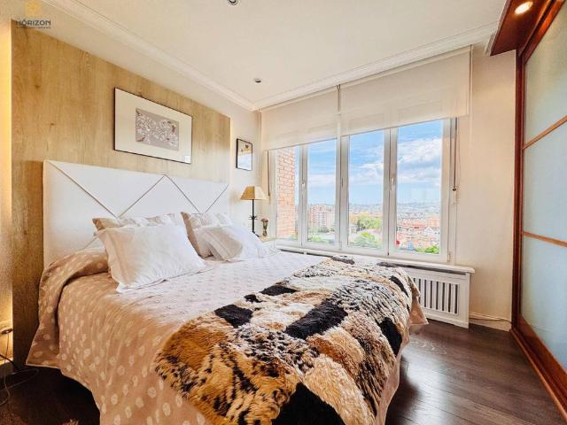 Piso de alto standing de 116 m2 en venta en Gijón, España