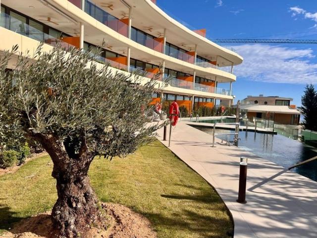 Piso de alto standing de 117 m2 en venta en Fuengirola, España