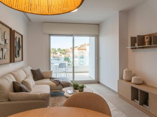 Piso de alto standing de 119 m2 en venta en Playas de Orihuela, Comunidad Valenciana