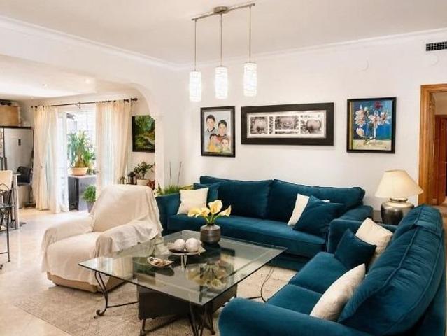 Piso de alto standing de 110 m2 en venta en San Pedro de Alcántara, Andalucía