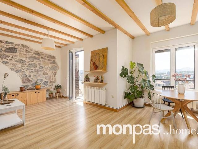 Piso de alto standing de 110 m2 en venta en San Sebastián, España