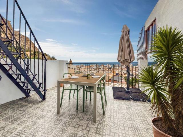 Piso de alto standing de 110 m2 en venta en Sevilla, Andalucía