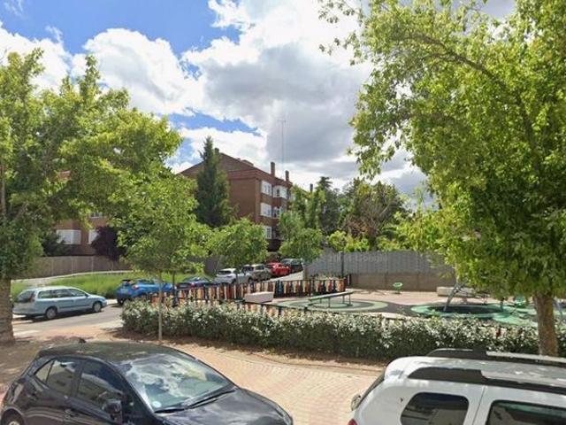 Piso de alto standing de 110 m2 en venta en Torrelodones, España