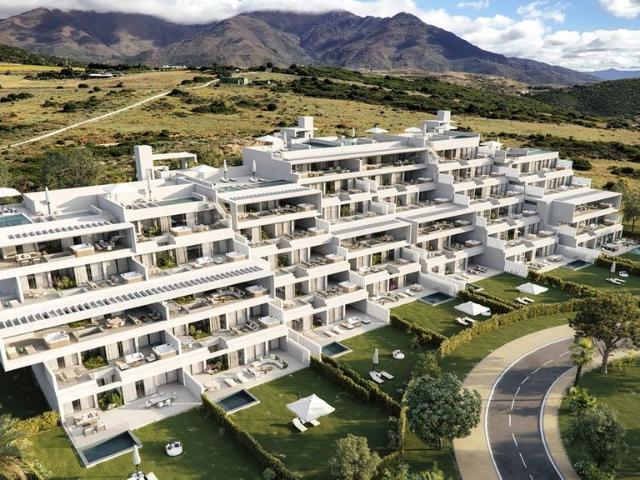 Piso de alto standing de 113 m2 en venta en Casares, Andalucía