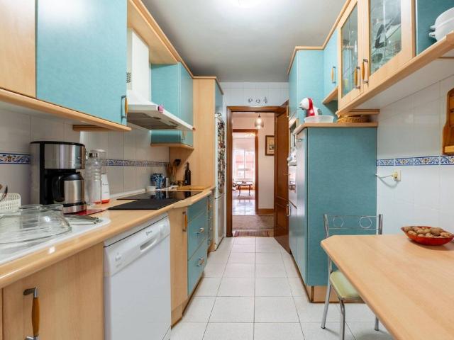 Piso de alto standing de 126 m2 en venta en Madrid, Comunidad de Madrid