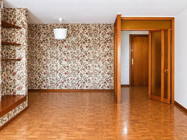 Piso de alto standing de 127 m2 en venta en Madrid, Comunidad de Madrid