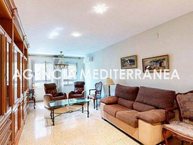 Piso de alto standing de 127 m2 en venta en Valencia, Comunidad Valenciana