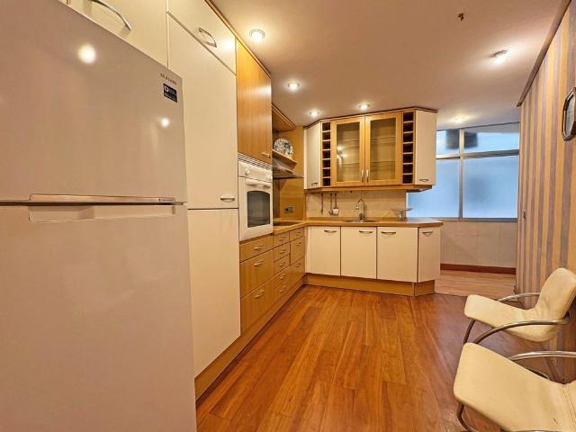 Piso de alto standing de 129 m2 en venta en Alicante, Comunidad Valenciana