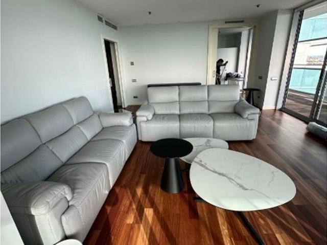 Piso de alto standing de 120 m2 en alquiler en Barcelona, Cataluña