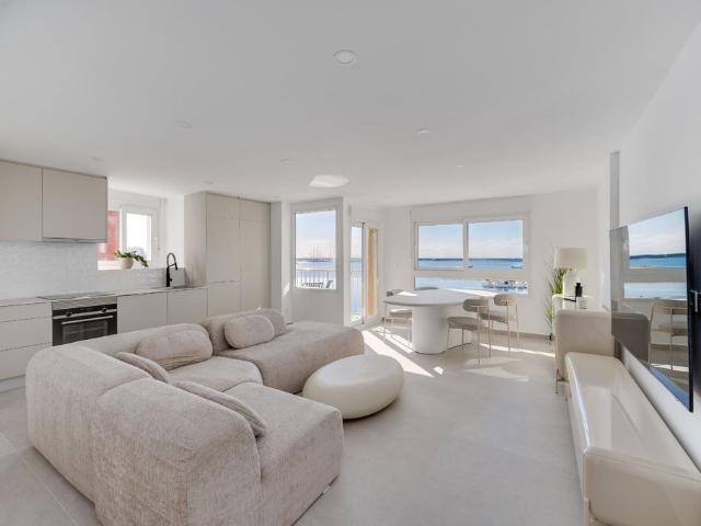 Piso de alto standing de 120 m2 en venta en Torrevieja, Comunidad Valenciana