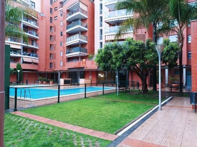 Piso de alto standing de 120 m2 en venta en Valencia, España