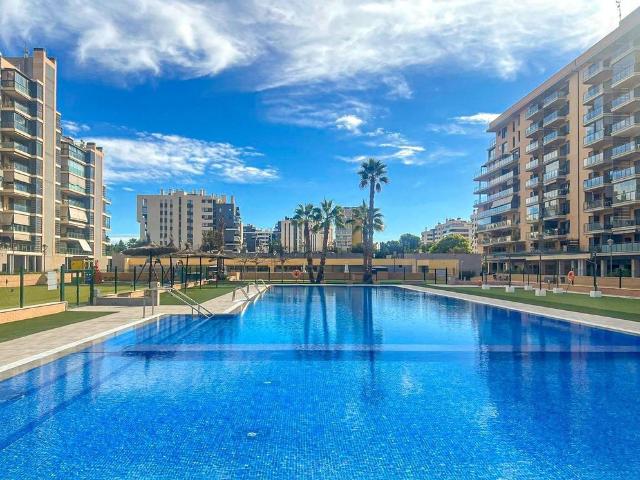 Piso de alto standing de 123 m2 en venta en Alicante, España