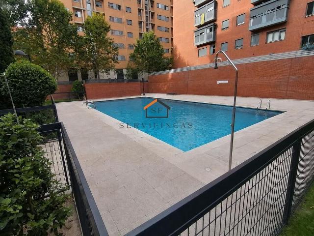 Piso de alto standing de 138 m2 en venta en Madrid, España