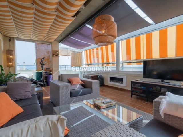Piso de alto standing de 139 m2 en venta en Loma de los Riscos, Torremolinos, Málaga, Andalucía