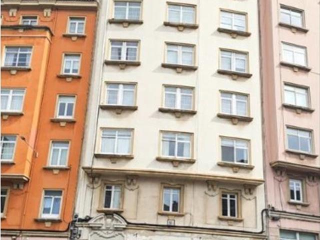 Piso de alto standing de 130 m2 en venta en La Coruña, España