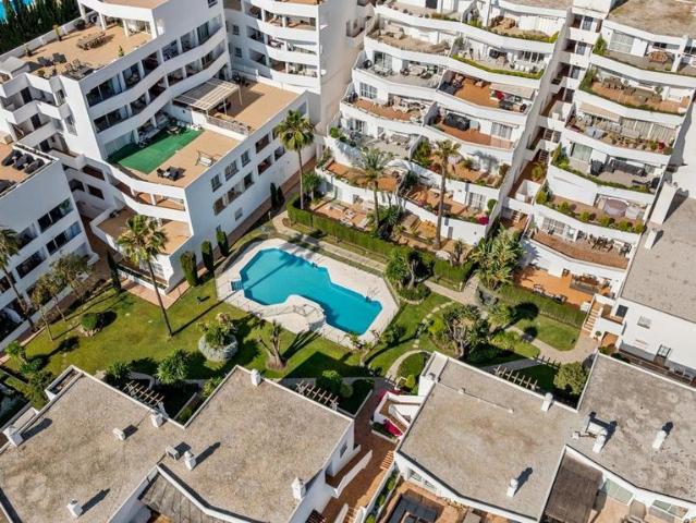 Piso de alto standing de 132 m2 en venta en Marbella, Andalucía