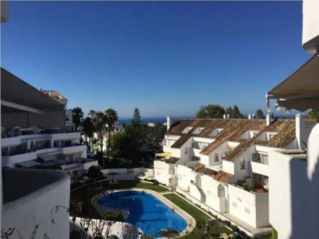 Piso de alto standing de 133 m2 en venta en Nueva Andalucia centro, Marbella, Málaga, Andalucía