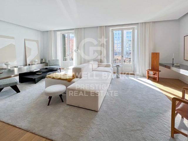 Piso exclusivo en venta en Dreta de l'Eixample, Barcelona, Provincia de Barcelona, Cataluña