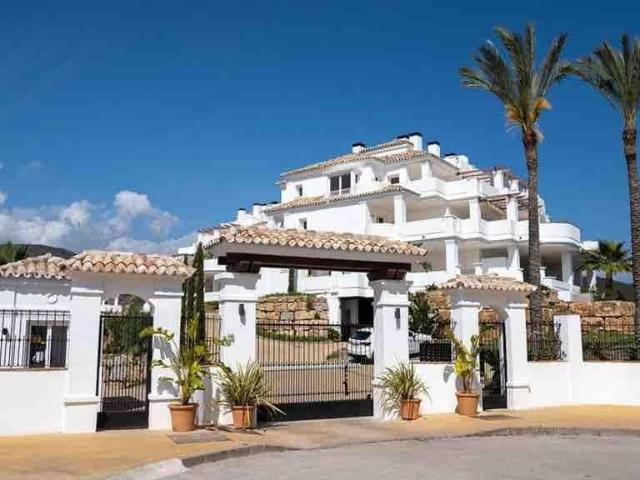 Piso de alto standing de 145 m2 en venta en Marbella, España