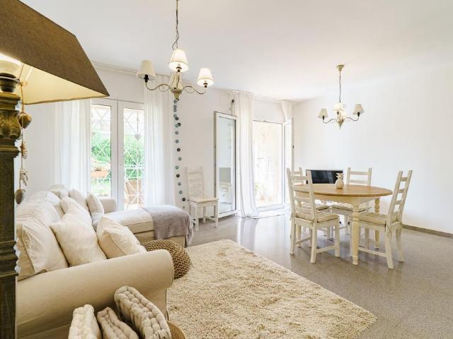 Piso de alto standing de 140 m2 en venta en Sitges, Cataluña