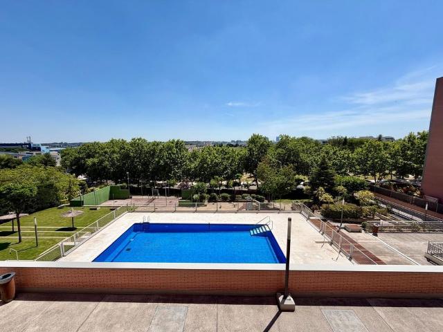 Piso de alto standing de 141 m2 en alquiler en Alcobendas, España