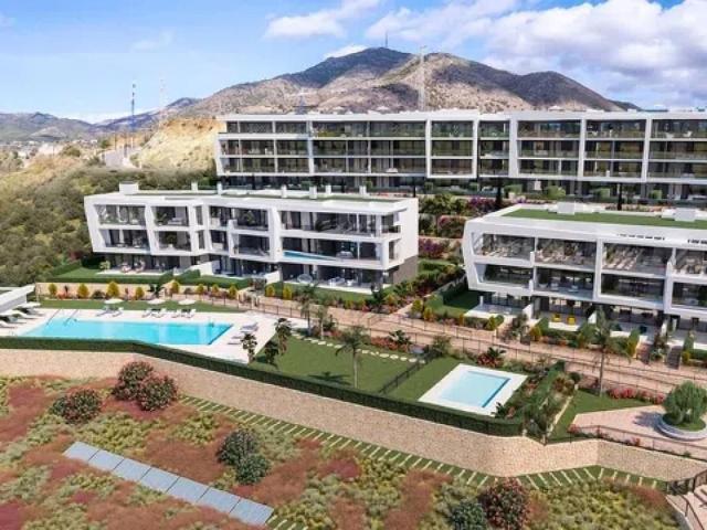 Piso de alto standing de 158 m2 en venta en Fuengirola, Andalucía
