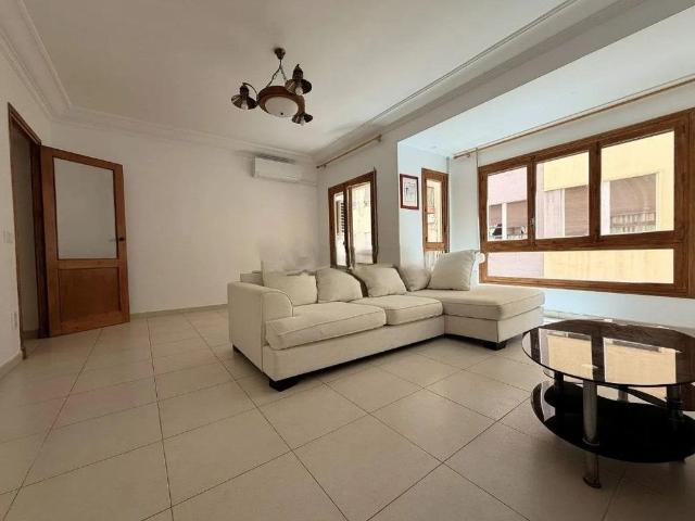Piso de alto standing de 150 m2 en alquiler en Alicante, Comunidad Valenciana