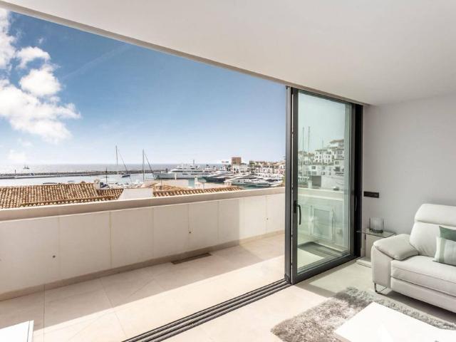 Piso de alto standing de 150 m2 en venta en Marbella, Andalucía