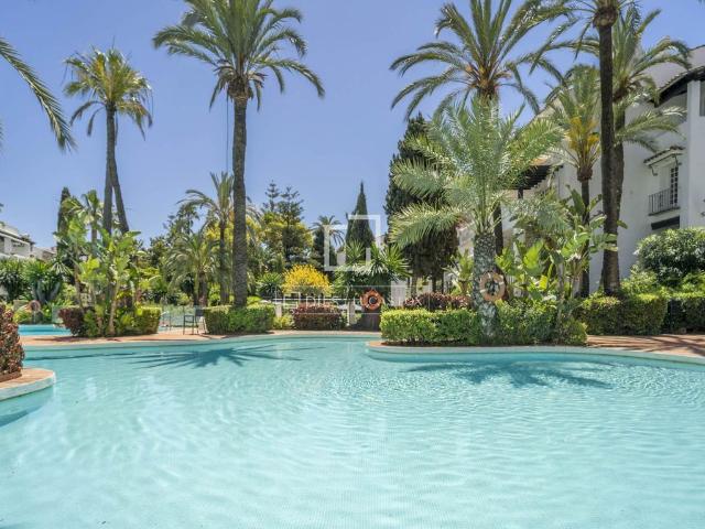 Piso de alto standing de 150 m2 en venta en Marbella, Andalucía