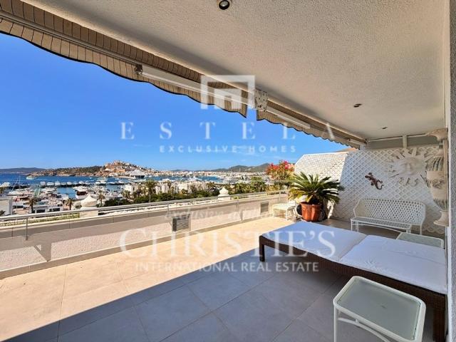 Piso de alto standing de 150 m2 en venta en Ibiza, España