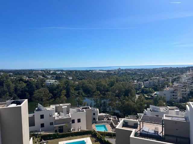 Piso de alto standing de 151 m2 en venta en Marbella, Andalucía