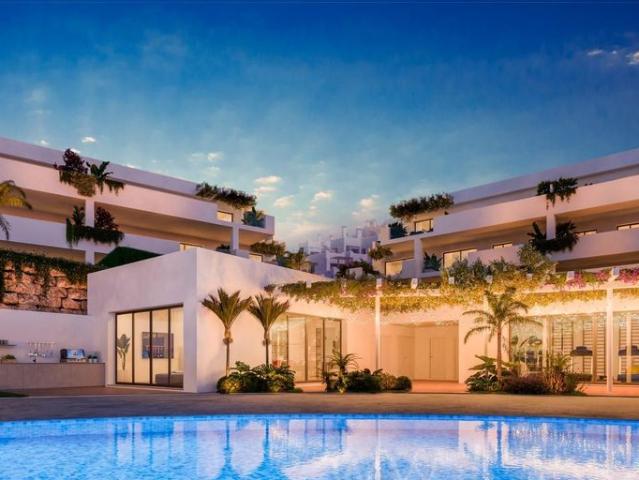 Piso de alto standing de 152 m2 en venta en Casares, España