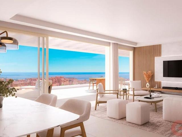 Piso de alto standing de 153 m2 en venta en Estepona, España