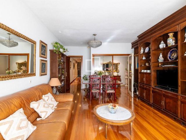 Piso de alto standing de 164 m2 en venta en Madrid, Comunidad de Madrid