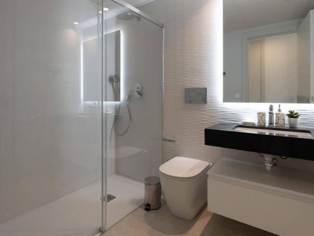 Piso de alto standing de 164 m2 en venta en Estepona, Andalucía