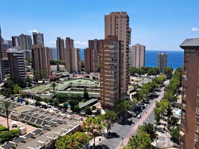 Piso de alto standing de 165 m2 en venta en Benidorm, España