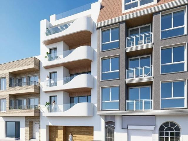 Piso de alto standing de 165 m2 en venta en Torrevieja, España