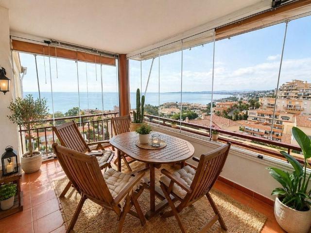 Piso de alto standing de 166 m2 en venta en Benalmádena, Andalucía