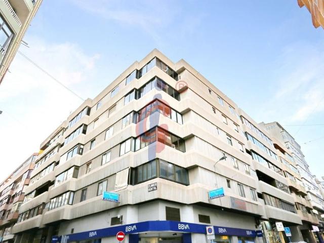 Piso de alto standing de 167 m2 en venta en Alicante, España