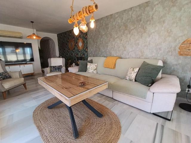 Piso de alto standing de 160 m2 en alquiler en Almerimar, España